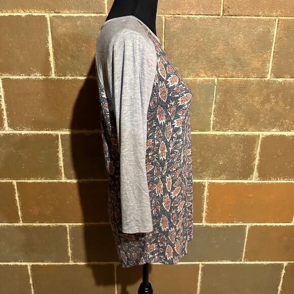 LuLaRoe Baseball Style Long Line Casual T-Shirt Women's M Medium - Picture 4 of 8